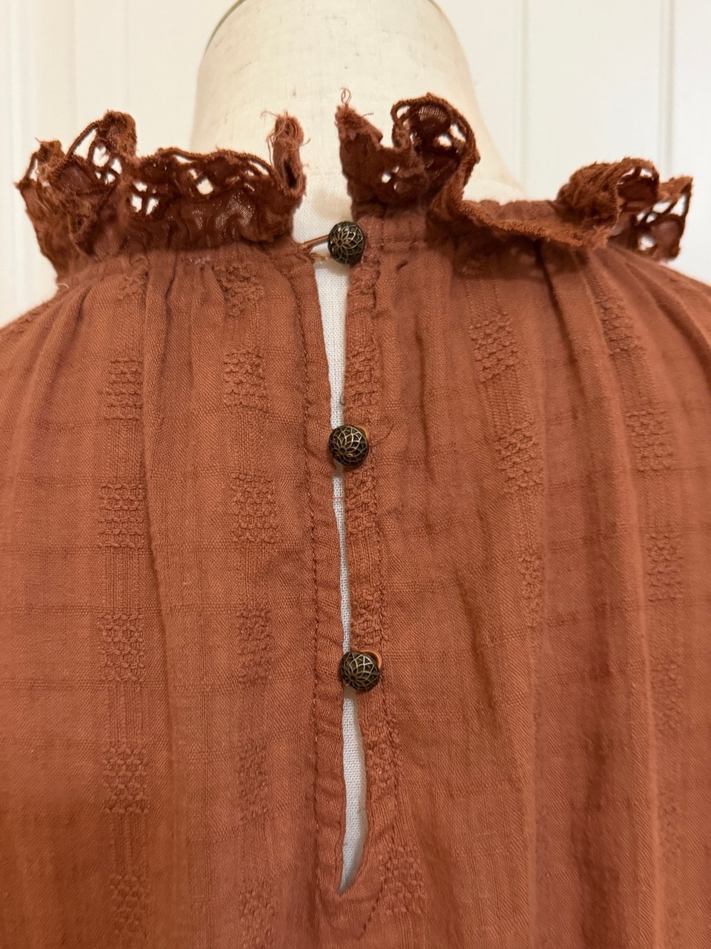 Anthropologie Pilcro Rust Brown Eyelet Peasant Blouse Size XL Boho, Cottagecore - Picture 8 of 16